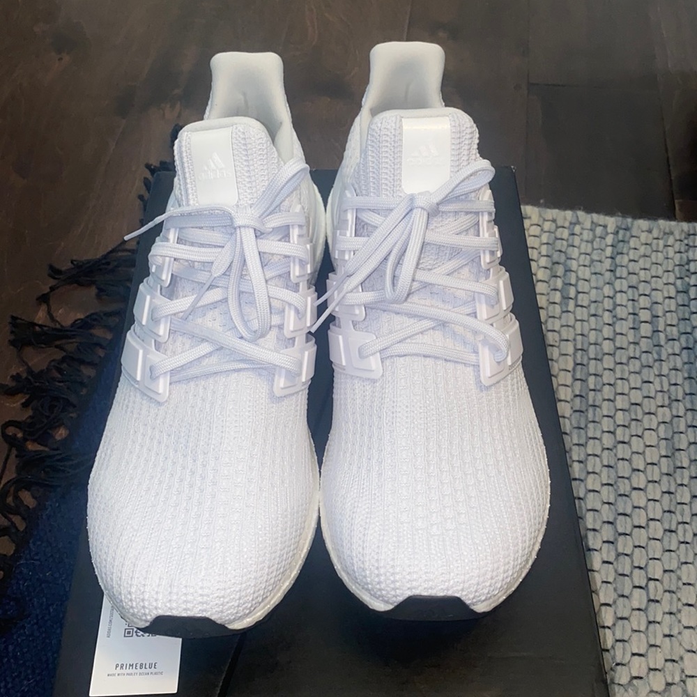 Adidas Ultra Boost 4.0 DNA Triple White